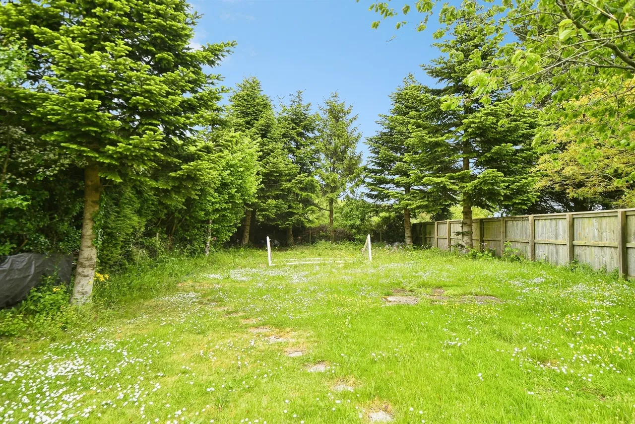 Pat-Yat Cottages, Kemble, GL7, photo 8