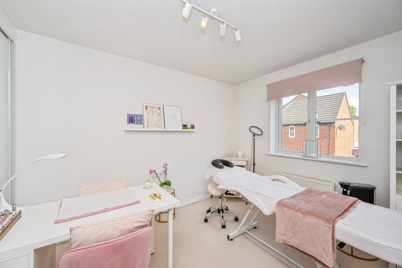 Foss Road, Hilton, DE65, photo 10