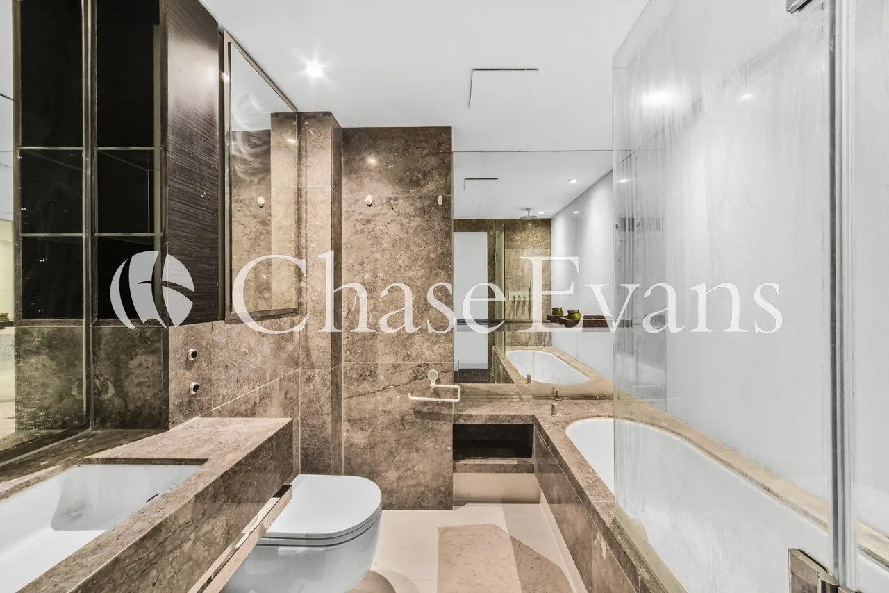 Pan Peninsula, Canary Wharf, E14, photo 7