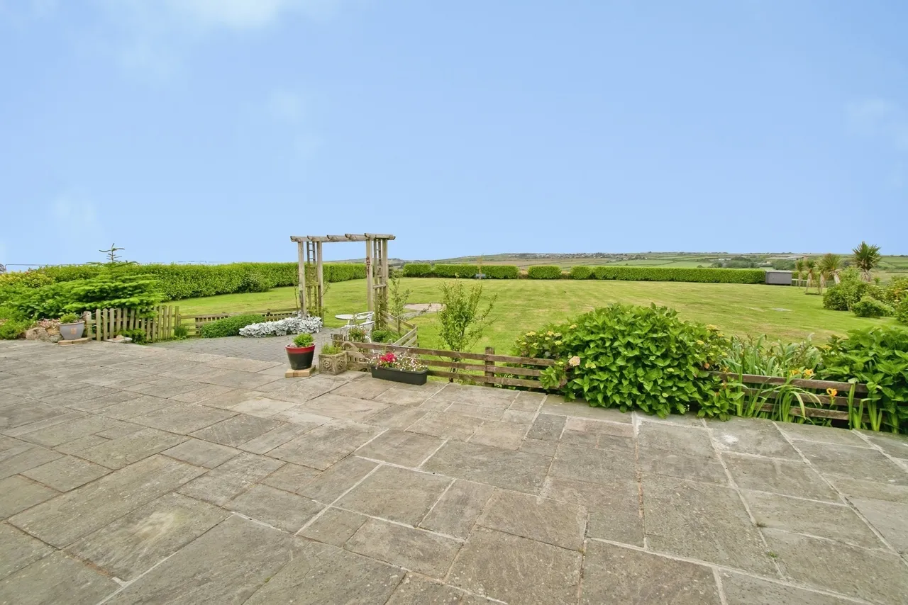 Croft Mitchell, Troon, TR14, photo 6