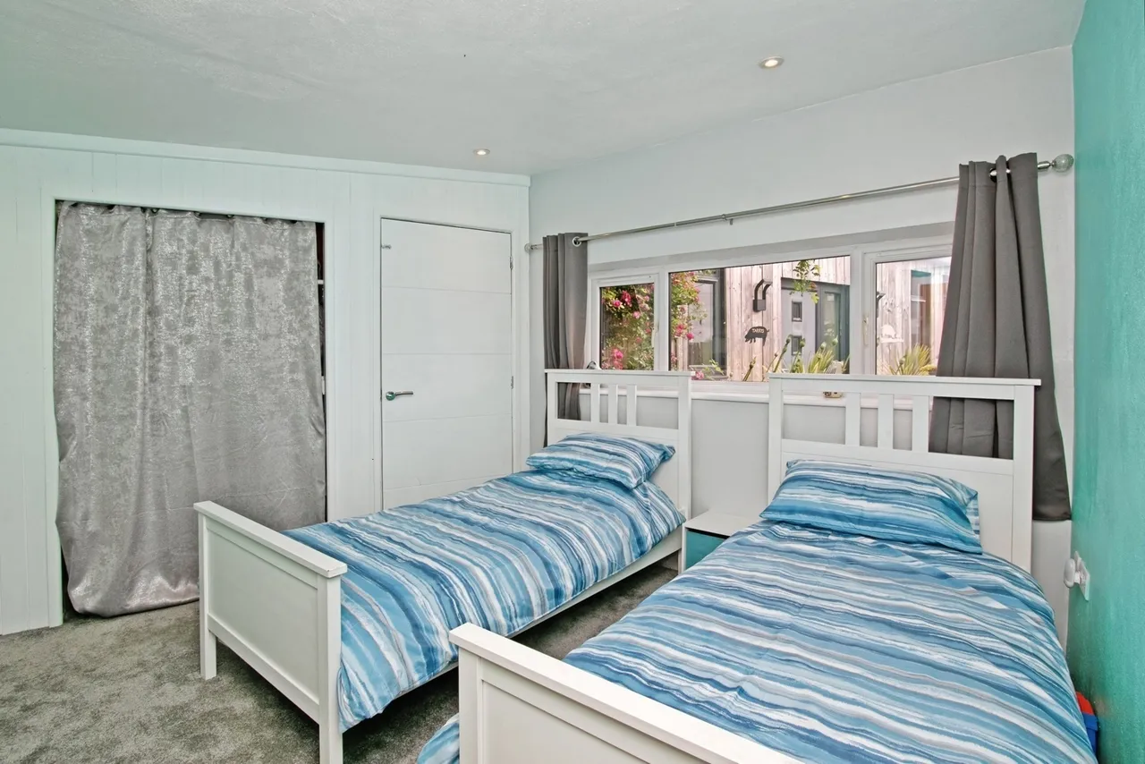 Croft Mitchell, Troon, TR14, photo 10