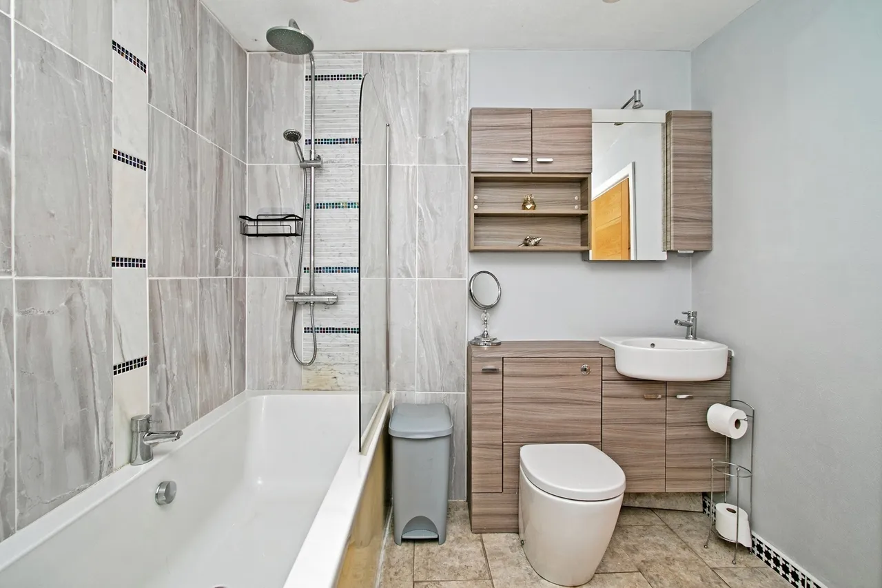Croft Mitchell, Troon, TR14, photo 11
