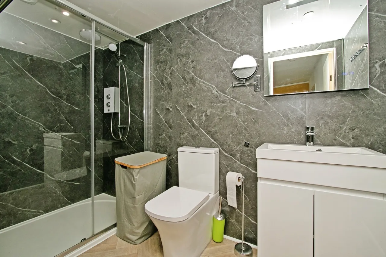 Croft Mitchell, Troon, TR14, photo 12