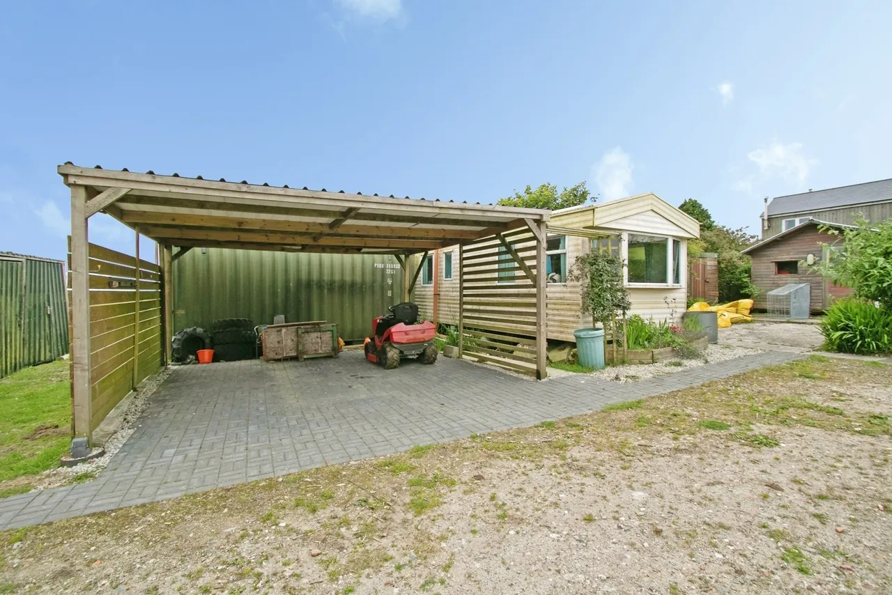 Croft Mitchell, Troon, TR14, photo 18