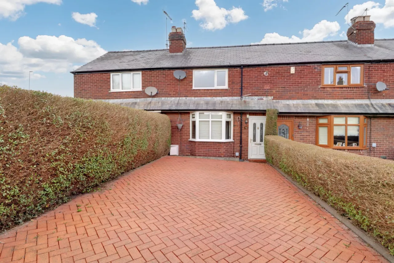 2 bed property for sale, Lower Heath Avenue, Congleton