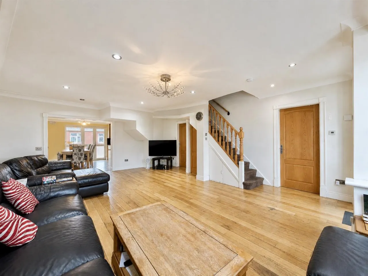 End Terrace, Norwood Green, UB2, photo 2