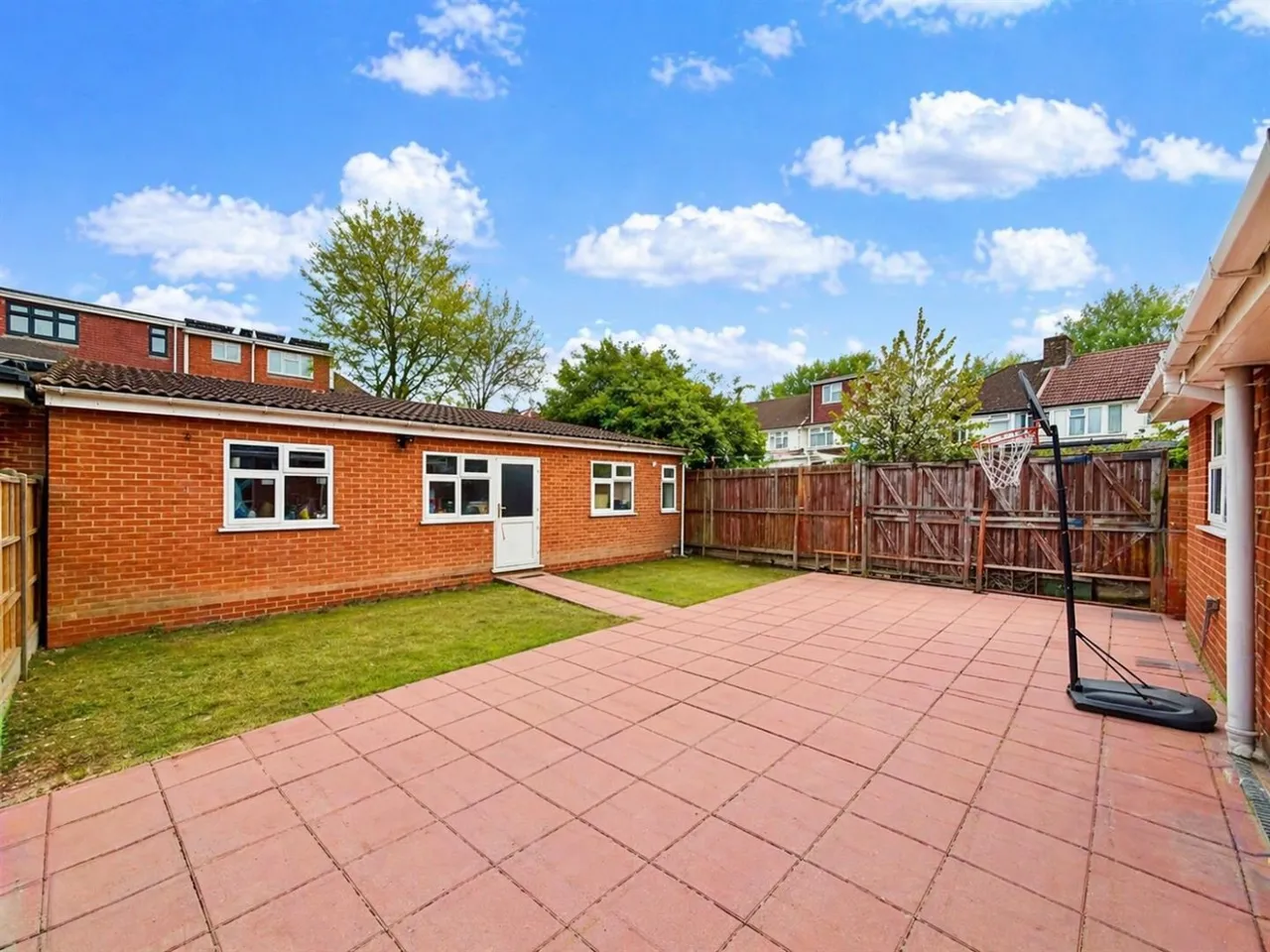 End Terrace, Norwood Green, UB2, photo 6
