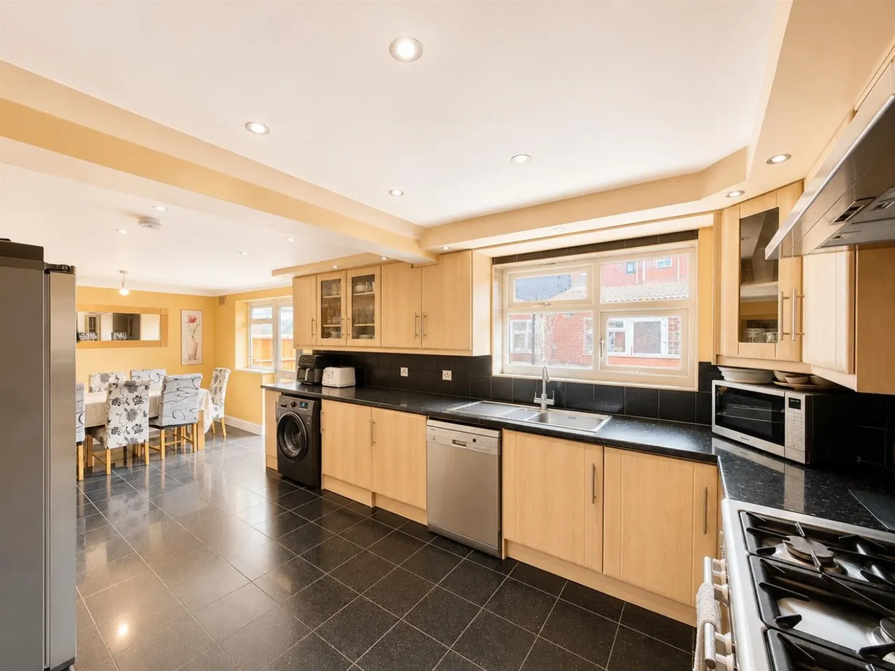 End Terrace, Norwood Green, UB2, photo 5