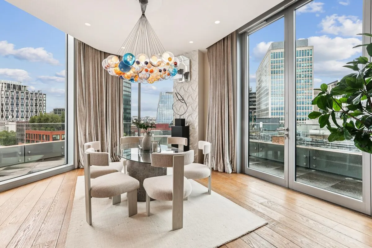 Buckingham Gate, London, SW1E, photo 6