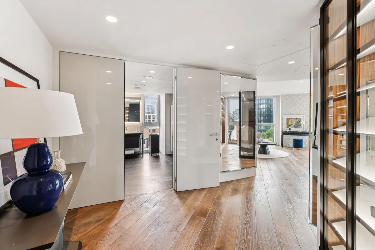 Buckingham Gate, London, SW1E, photo 11