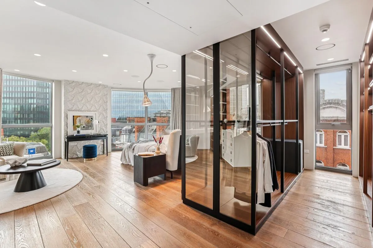 Buckingham Gate, London, SW1E, photo 9