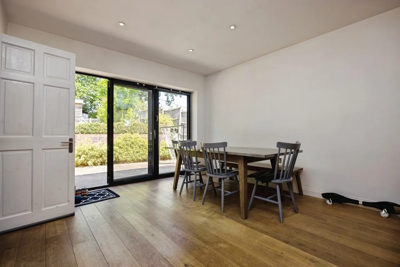 Oak Tree Road, Milford, GU8, photo 4