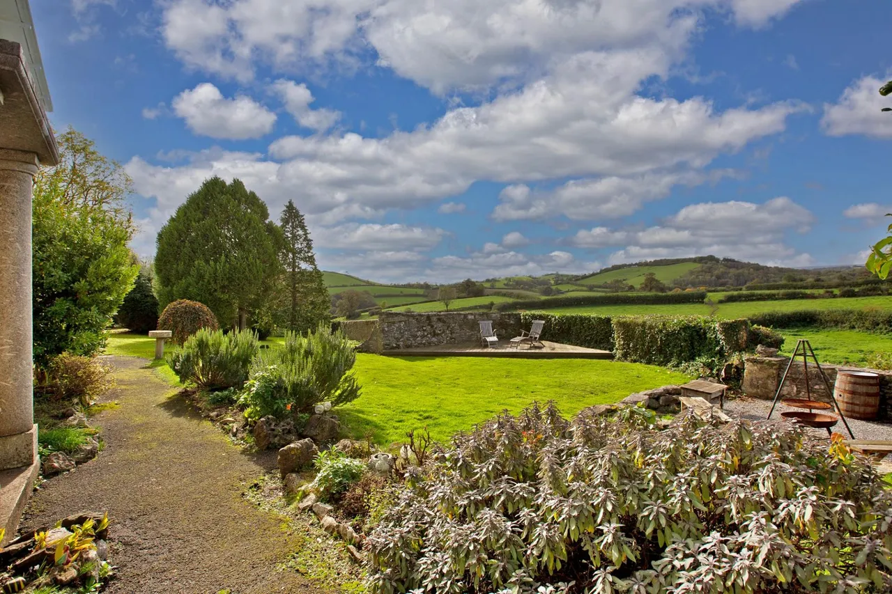 Newhouse Hill, Bickington, TQ12, photo 26