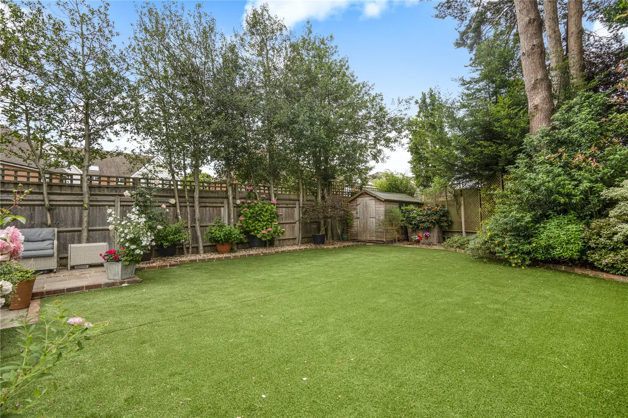 Snowdrop Way, Bisley, GU24, photo 26