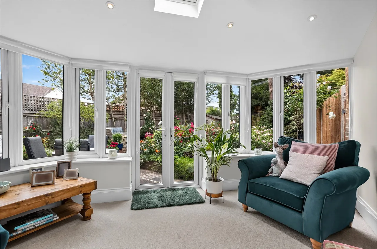 Snowdrop Way, Bisley, GU24, photo 3