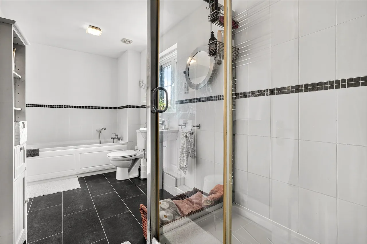 Snowdrop Way, Bisley, GU24, photo 22