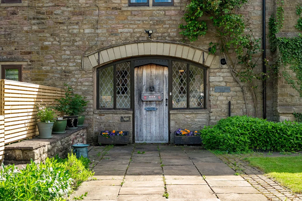 Chapel-en-le-Frith, High Peak, photo 29