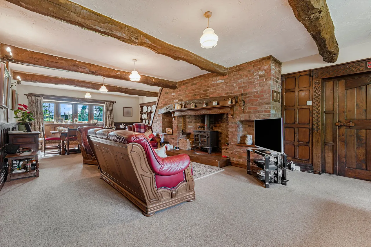 Chapel-en-le-Frith, High Peak, photo 10