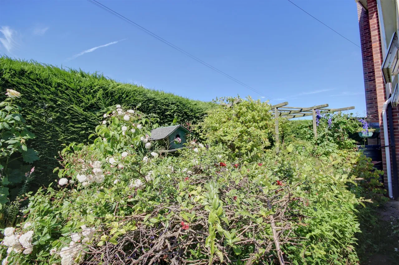 St. Pauls Way, Tickton, Beverley, photo 3