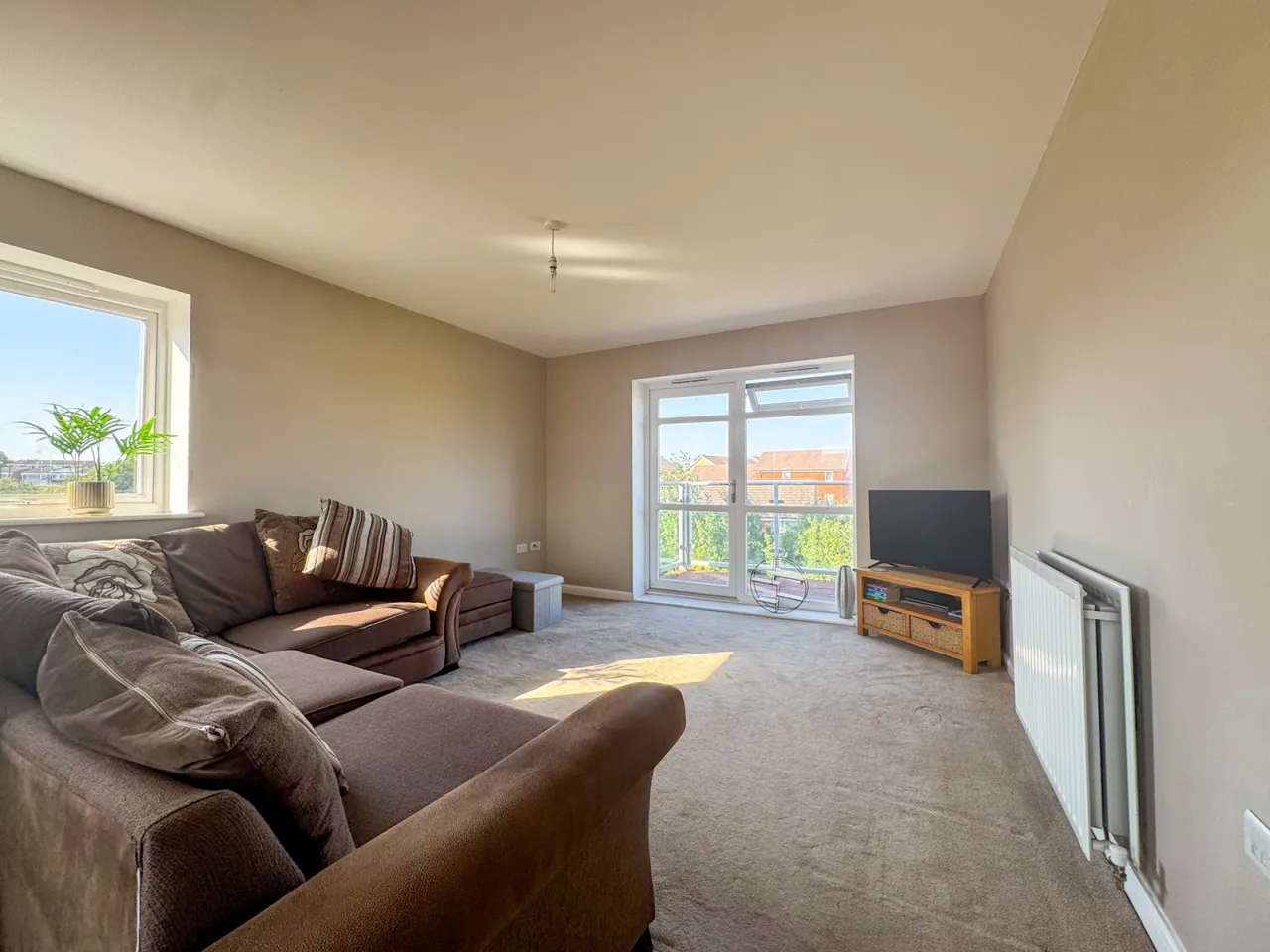 Wood Street, Patchway, BS34, photo 3