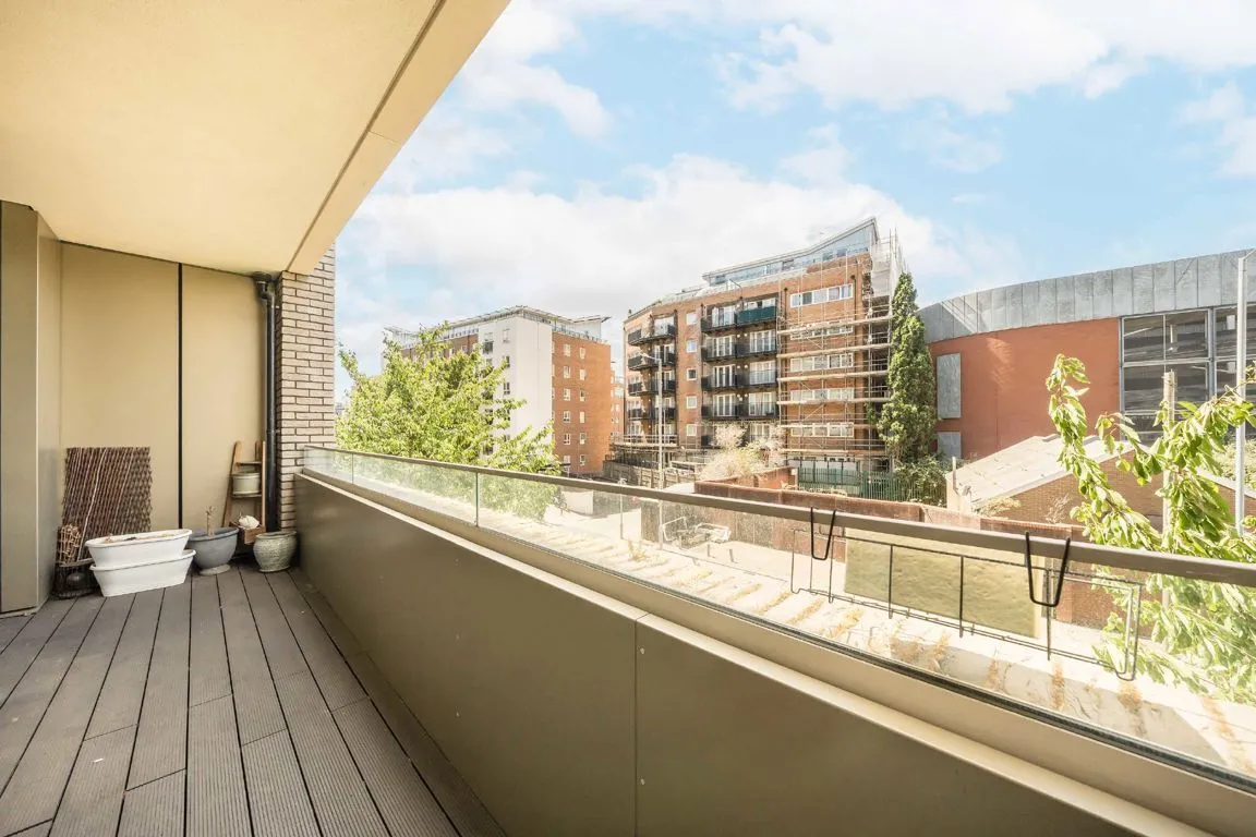 Queenshurst Square, KT2, photo 8