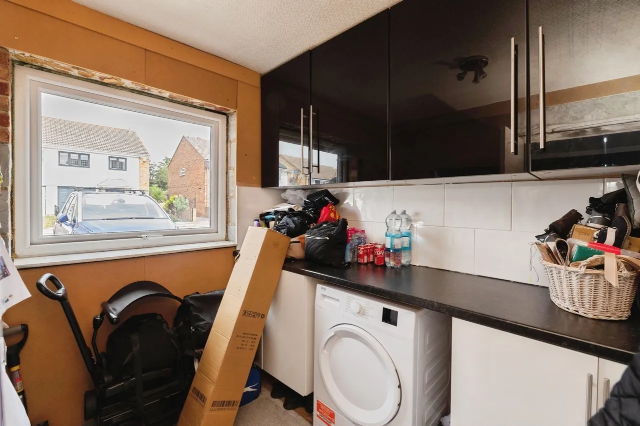 Maytree Close, Rainham, RM13, photo 15