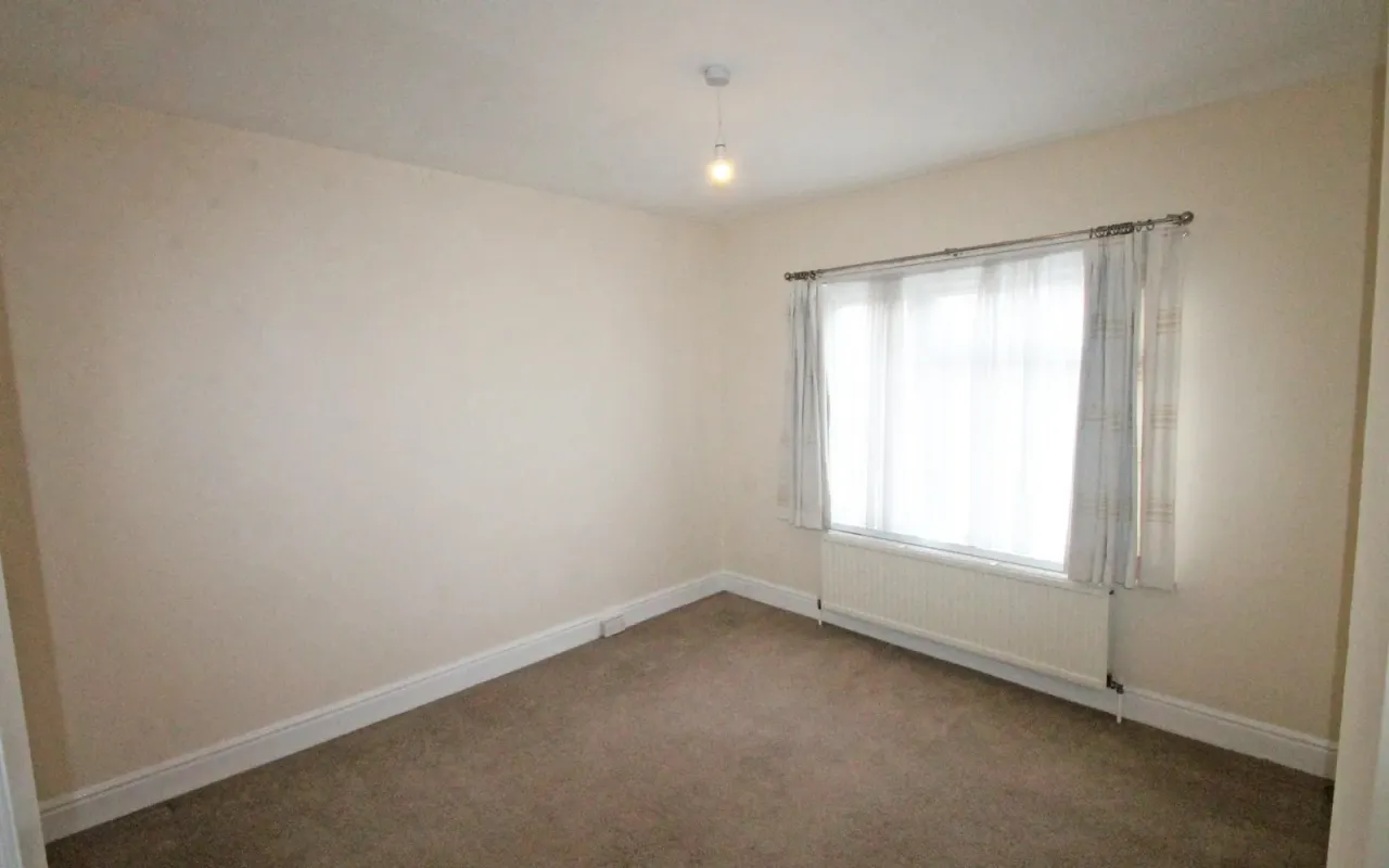 Howbury Street, Bedford, photo 4