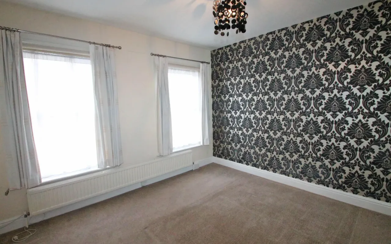 Howbury Street, Bedford, photo 3