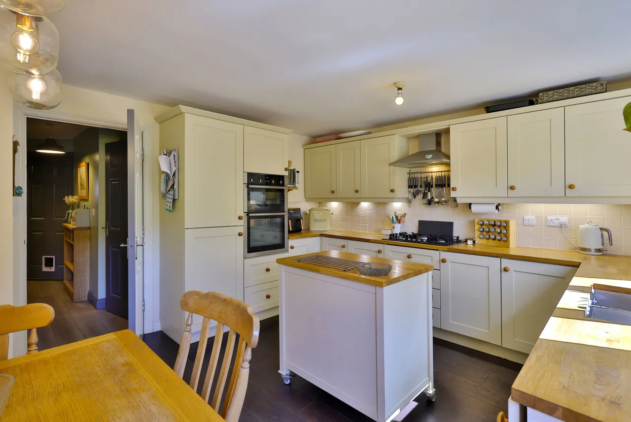 Bintley Drive, Pocklington, photo 10