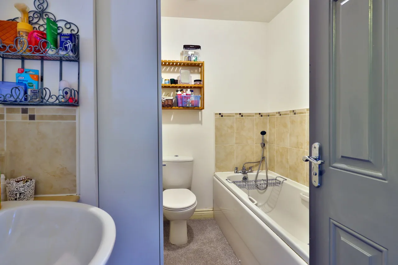 Bintley Drive, Pocklington, photo 17