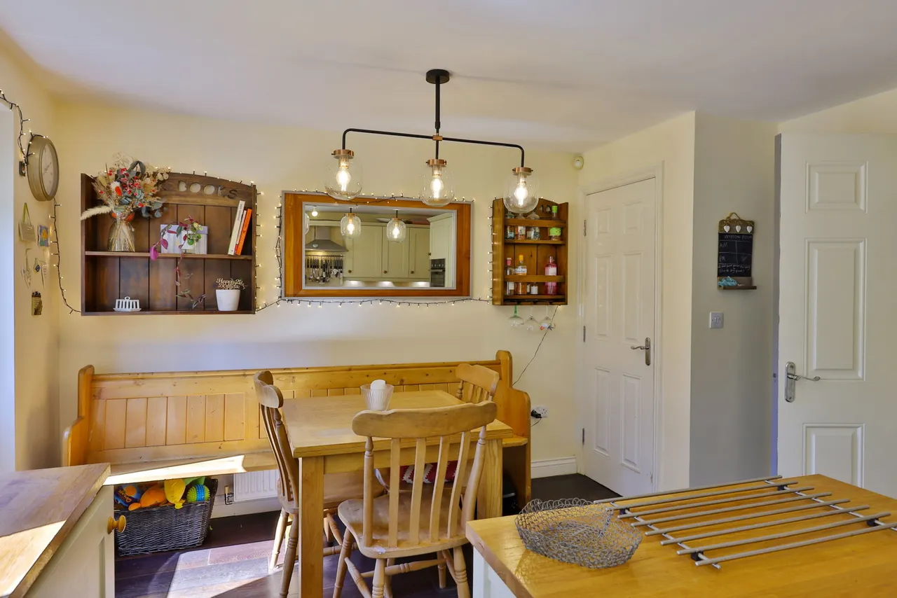 Bintley Drive, Pocklington, photo 9