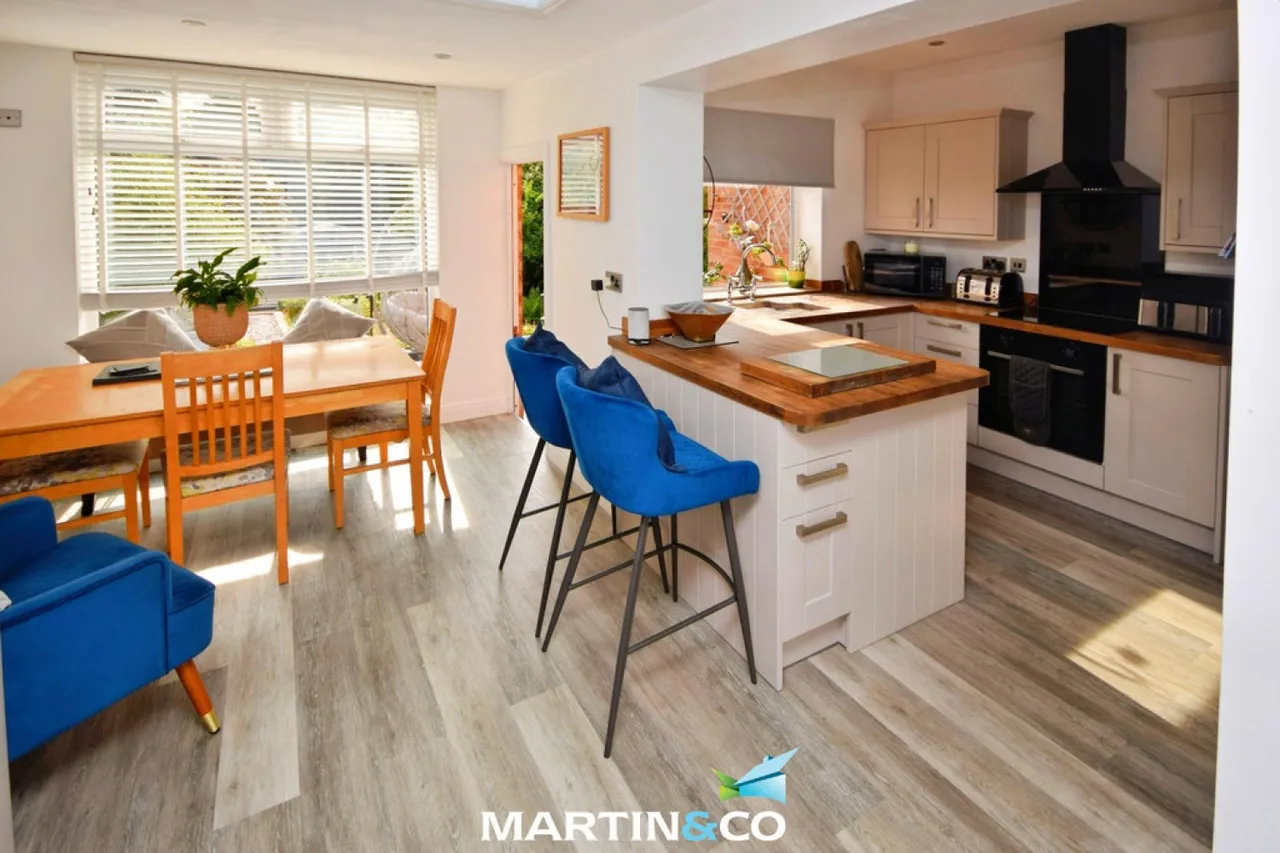 Arundel Crescent, Solihull, West Midlands, photo 5