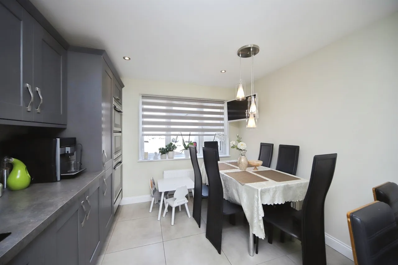Leycroft Grove, TAUNTON, photo 4
