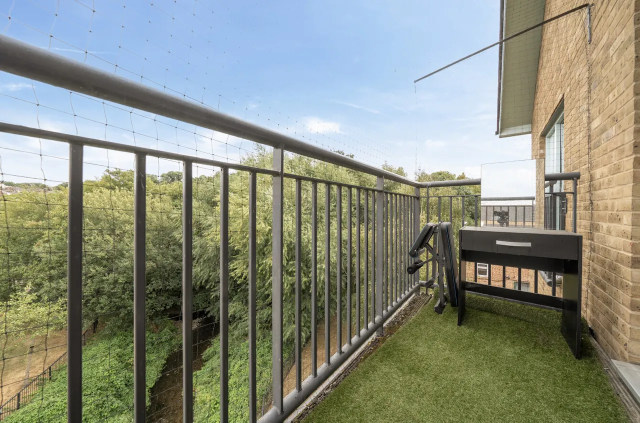 Esparto Way, South Darenth, DA4, photo 9