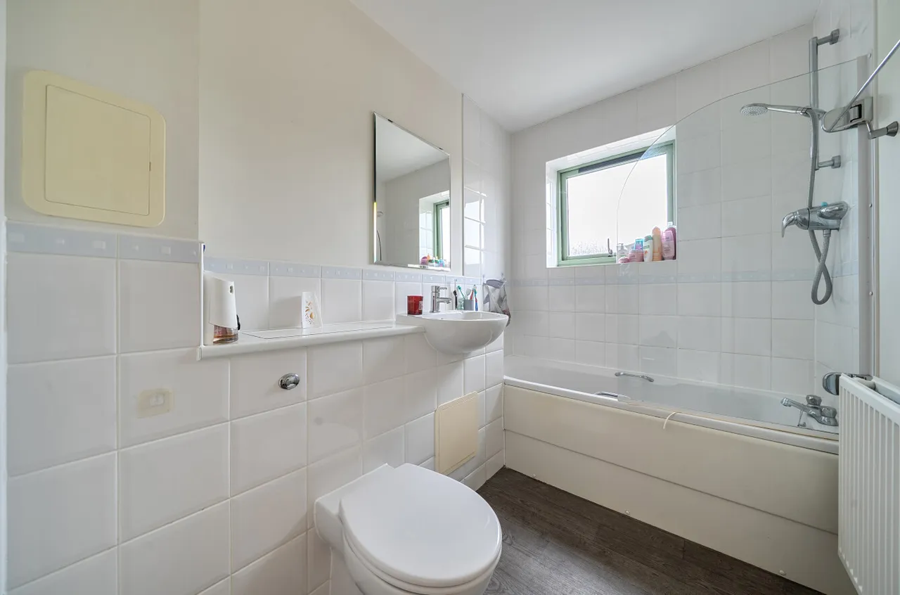 Esparto Way, South Darenth, DA4, photo 11