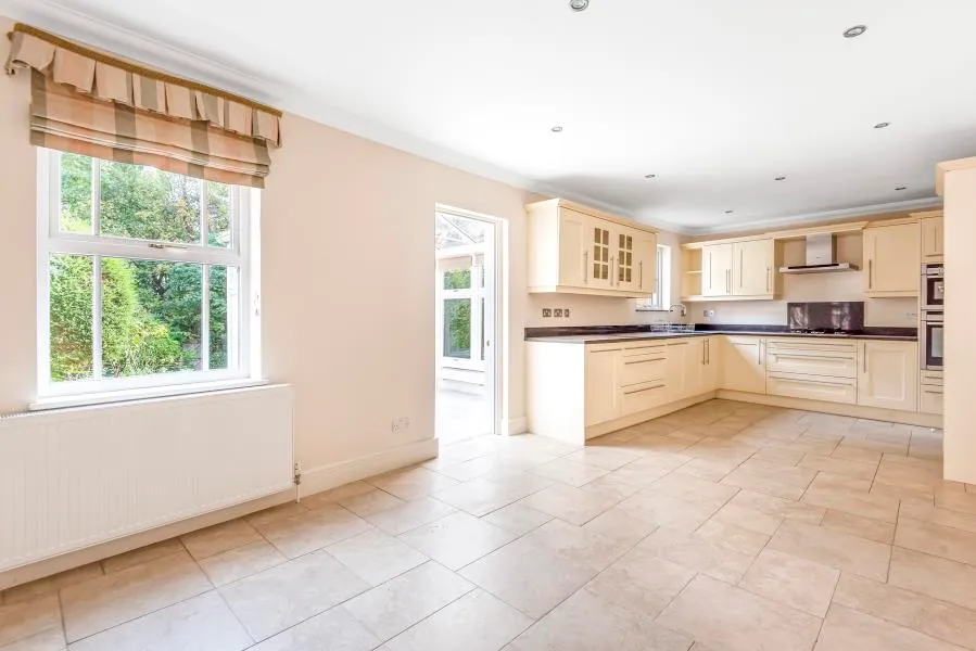 Virginia Water, GU25 4TA, photo 5