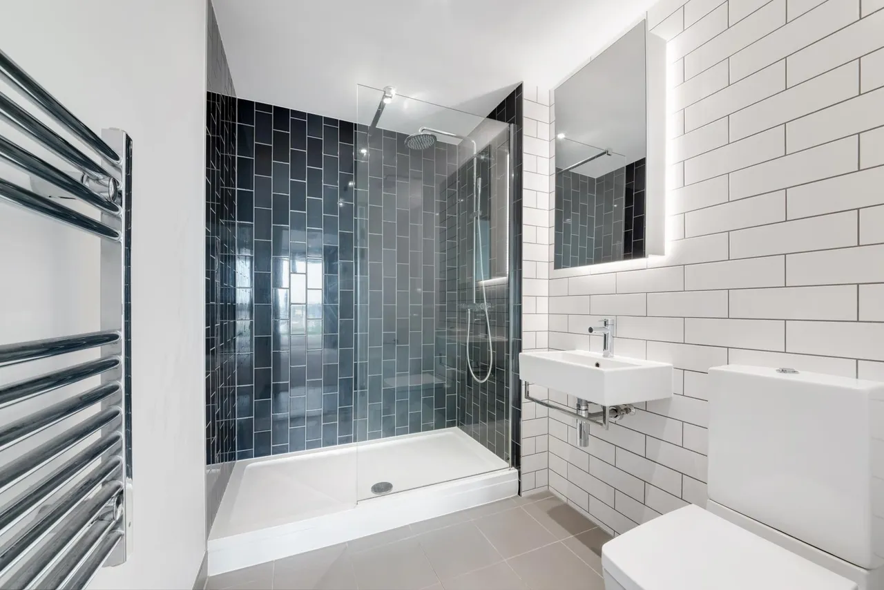Pinnacle House, Royal Wharf, E16, photo 9