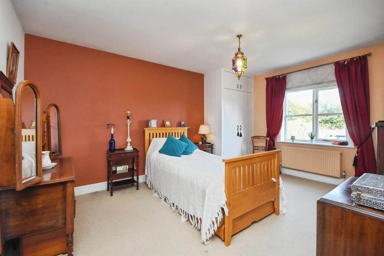 The Street, Halstead, CO9, photo 18