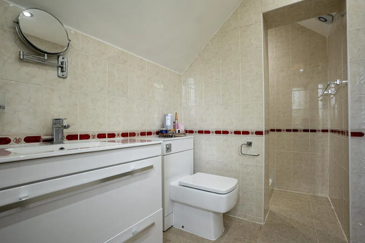 Tagwell Road, Droitwich, WR9, photo 16