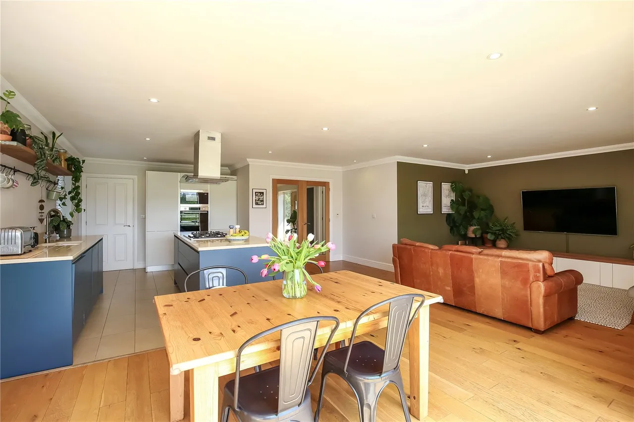 Stockbridge Road, Timsbury, Romsey, Hampshire, SO51 0NF, photo 11