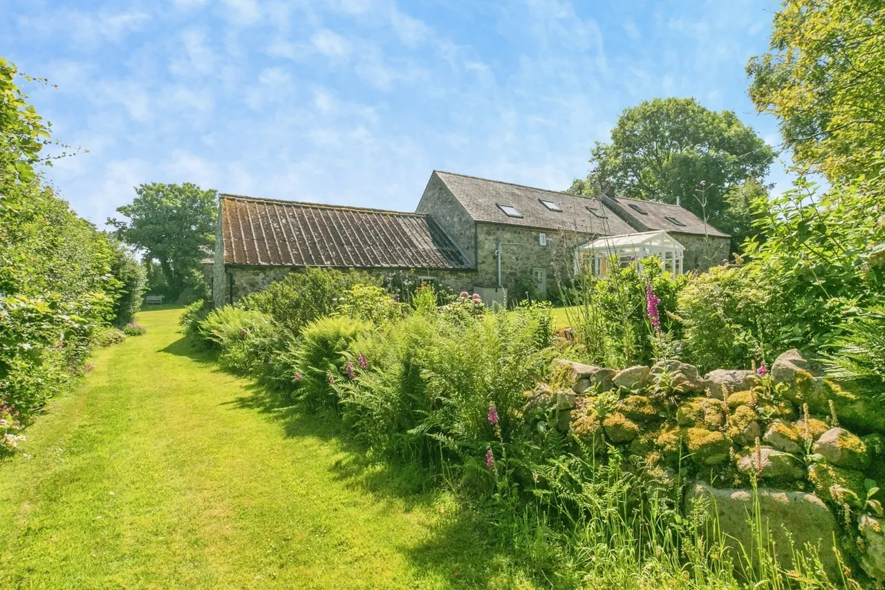 Near Rhydyclafdy, Pwllheli, LL53, photo 23