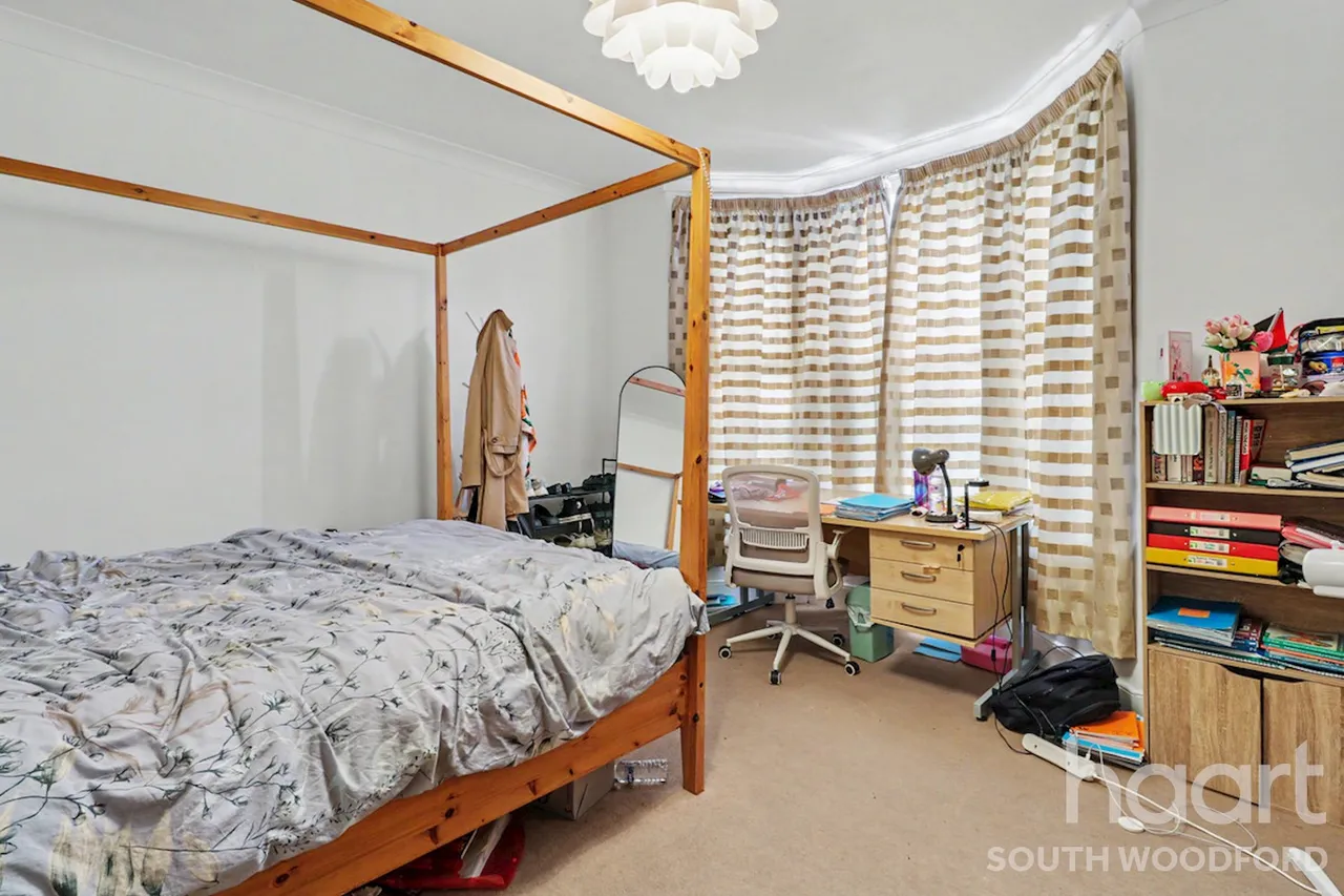 Stanley Road, London, E18, photo 8
