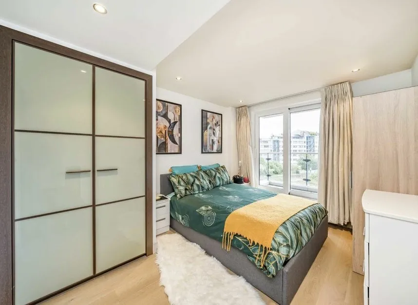 Townmead Road, Imperial Wharf, SW6, photo 5