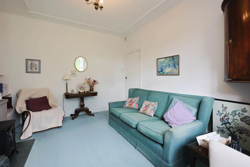 Whitley Crescent, Whitley, photo 8