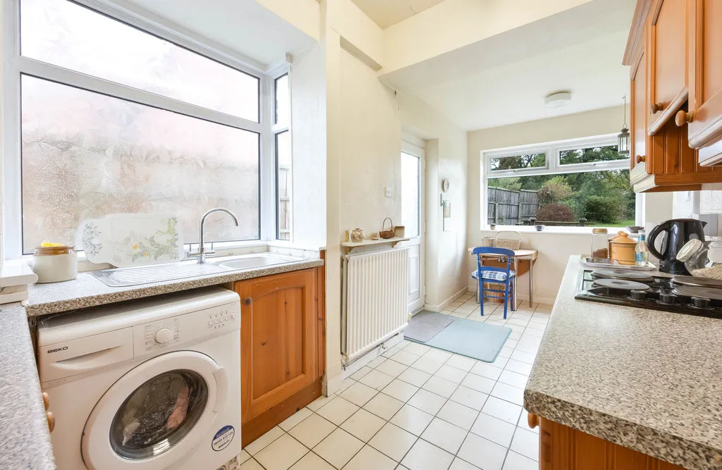 Whitley Crescent, Whitley, photo 12