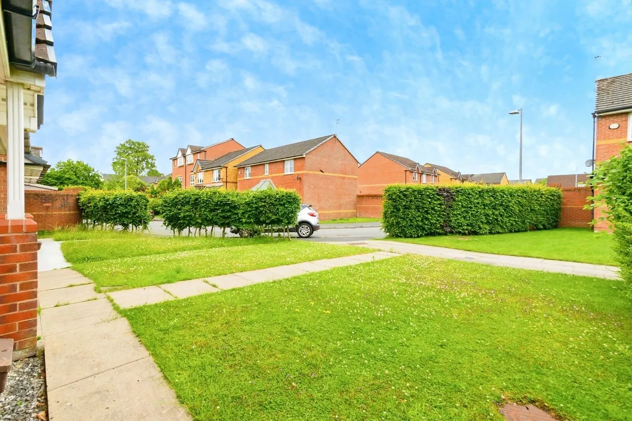 Lentworth Drive, Worsley, Manchester, Greater Manchester, M28, photo 17