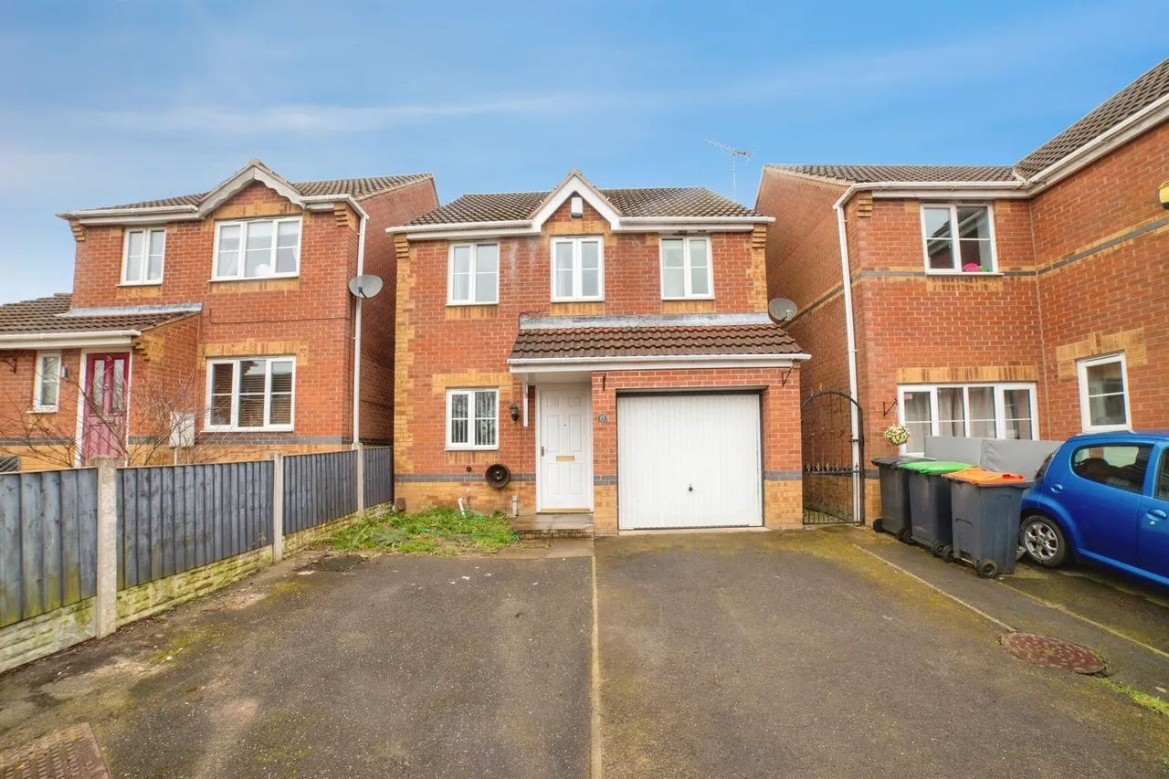 3 bed house for sale, Mercia Court, Huthwaite, NG17