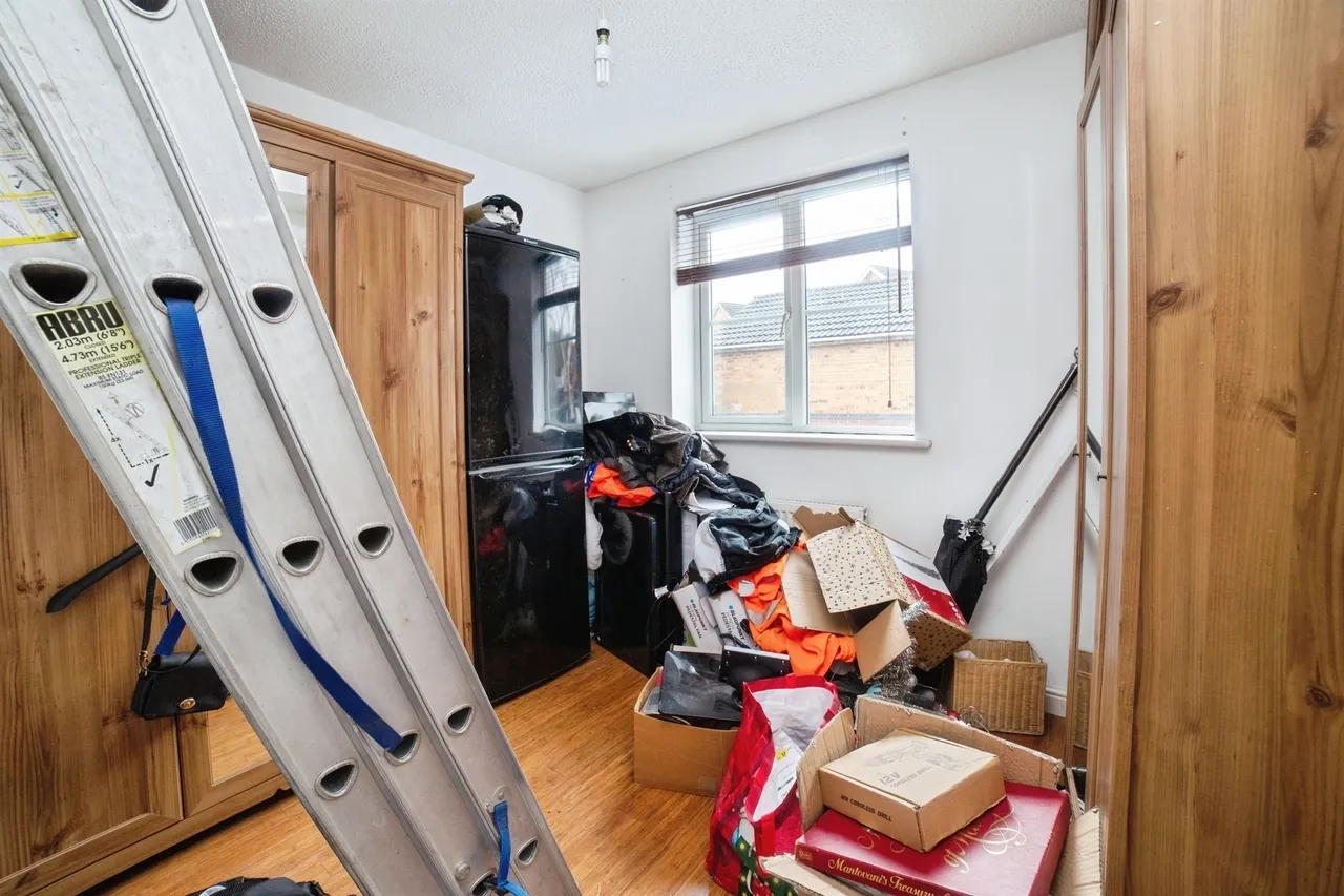 Mercia Court, Huthwaite, NG17, photo 13
