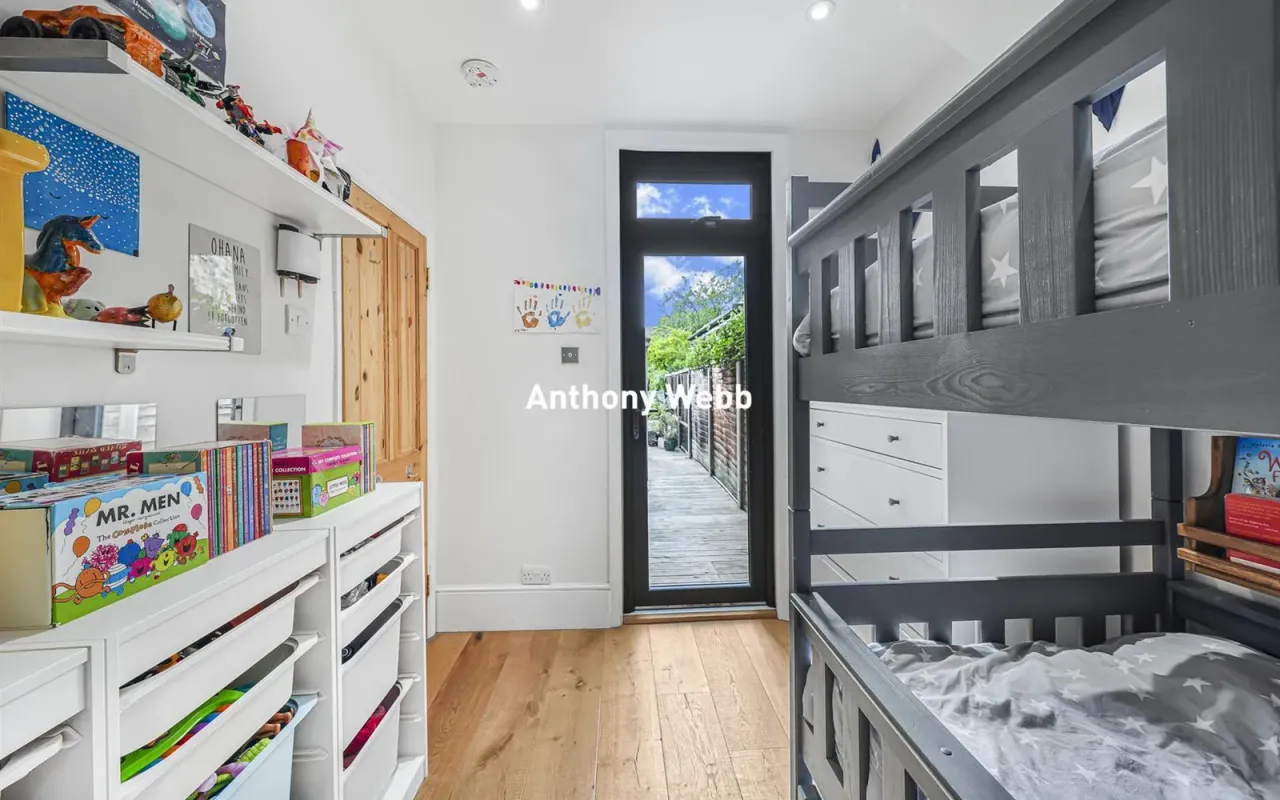 Kingsley Road, Palmers Green, N13, photo 13