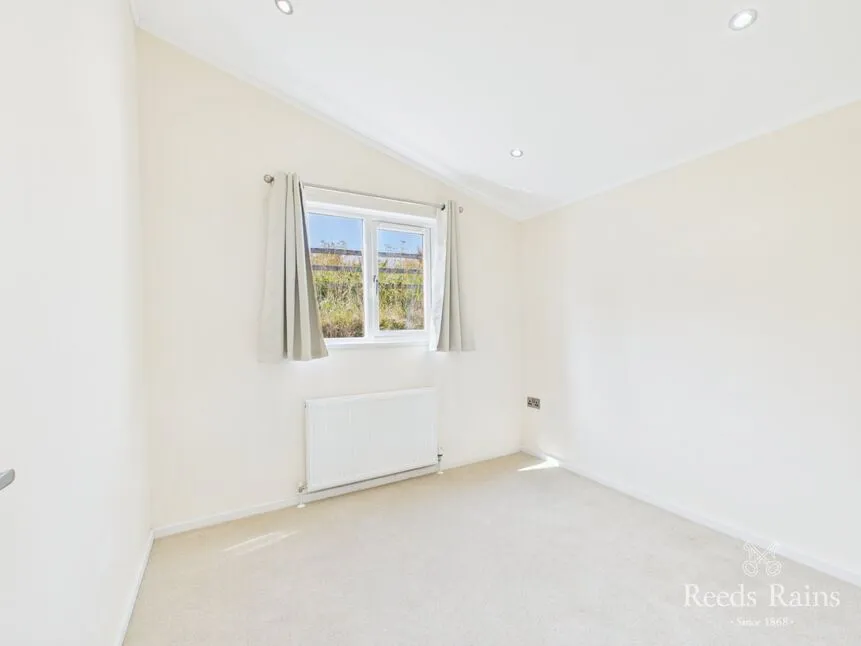 Sun Valley Road, Scarborough, YO12, photo 7